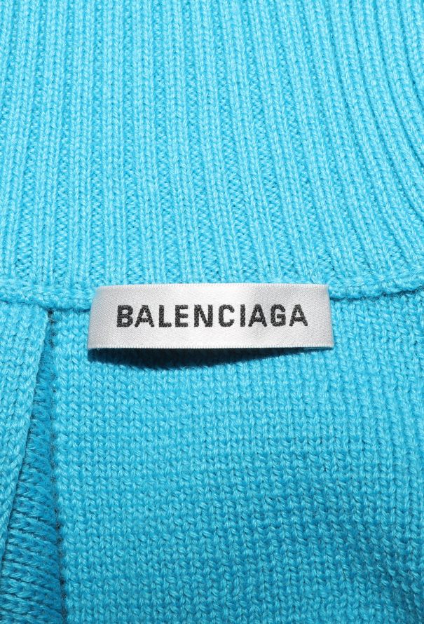 Balenciaga Pre-Fall 2019 Open-Back Turtleneck Sweater - 8