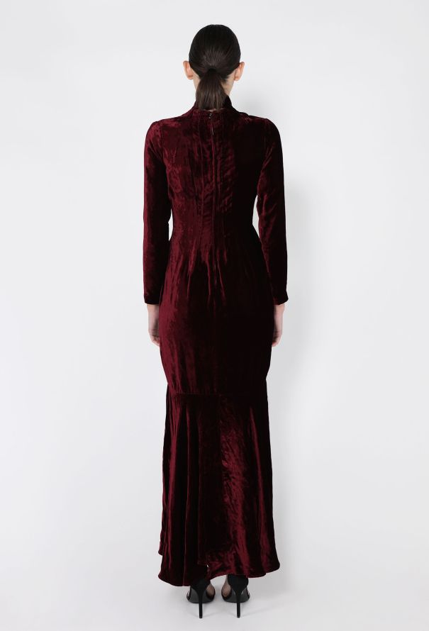 Romeo Gigli Velvet Fluted Gown, 1995 - 5