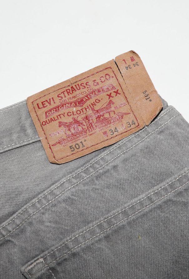 Levi's Classic Stone-Washed 501 Jeans - 6