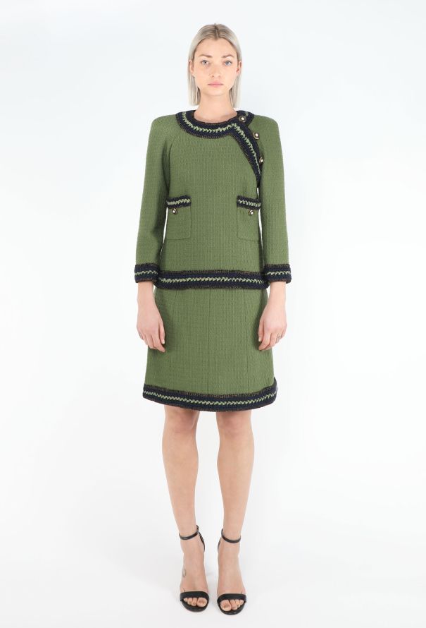 Chanel Pre-Fall 2010 Paris-Shanghai Tweed Braided Ensemble - 4