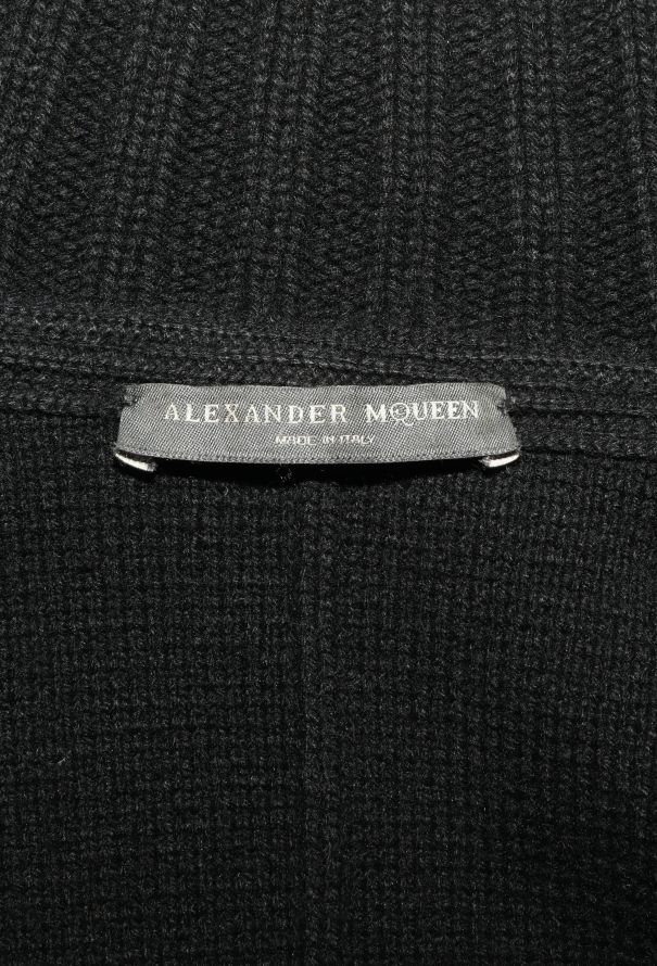 Alexander McQueen Ribbed Knit Cape - 7 Alexander McQueen Ribbed Knit Cape - 7