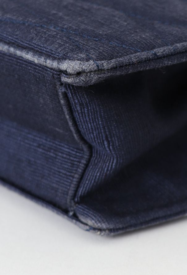 Chanel Vintage Quilted Pearl CC Flap Bag - 9