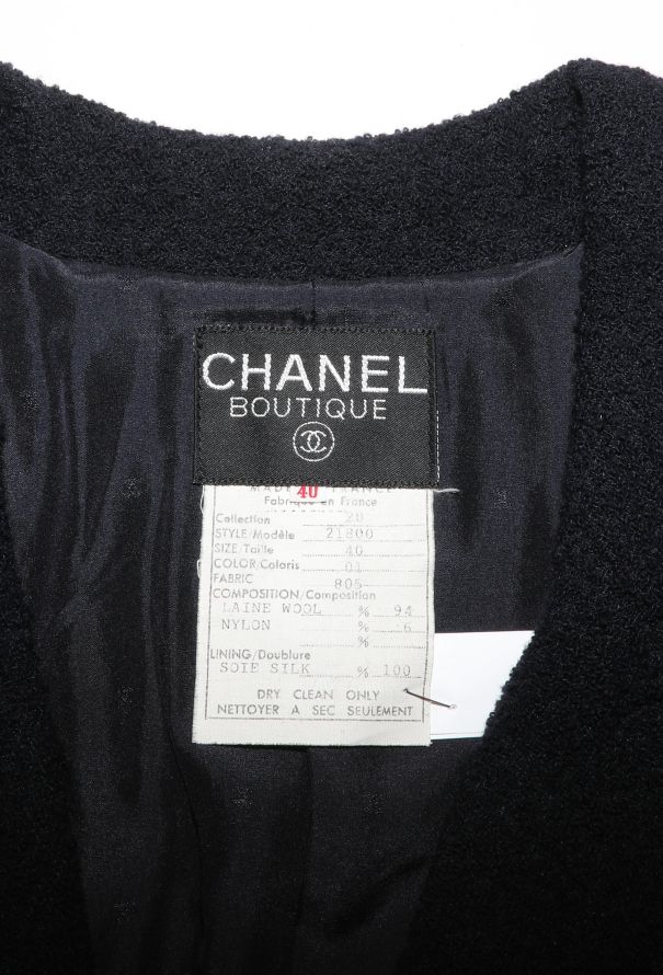 Chanel 1990 Navy Bouclé 'CC' Jacket - 7