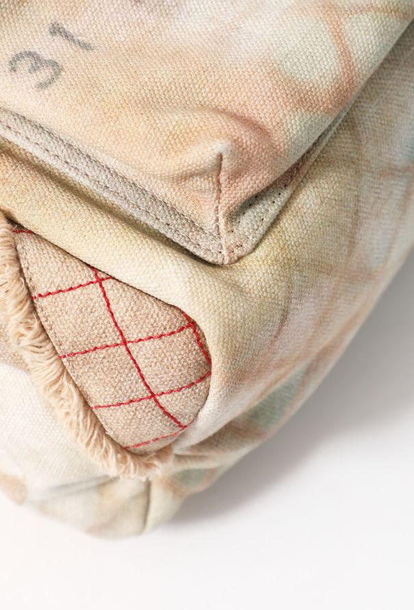 Chanel COLLECTOR S/S 2014 Art School Backpack Graffiti - 9