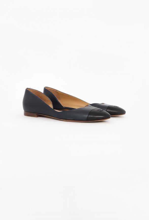 Chanel Bicolor Leather 'CC' Ballerinas - 3 Chanel Bicolor Leather 'CC' Ballerinas - 3