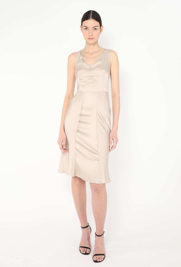 【新品・未使用品】Prada Cutout Charmeuse Dress 38 新品・未使用品】Prada Cutout Charmeuse Dress 38