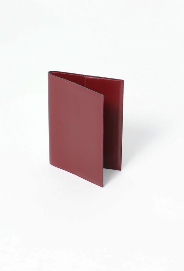 Hermès Vintage Box Leather Passport Holder - 1