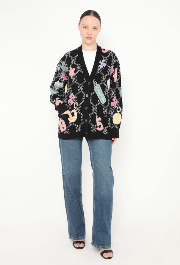 Chanel 2022 Cashmere Clover Cardigan - 4 Chanel 2022 Cashmere Clover Cardigan - 4