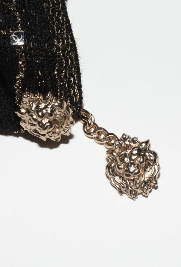 Chanel Pre-Fall 2020 Iridescent Knit Ensemble - 8