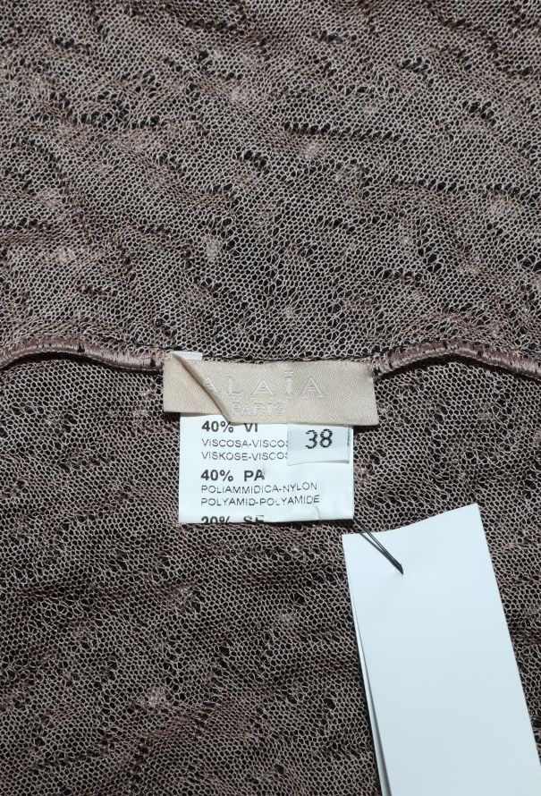 Alaïa S/S 2011 Macramé Flared Lace Gown - 5