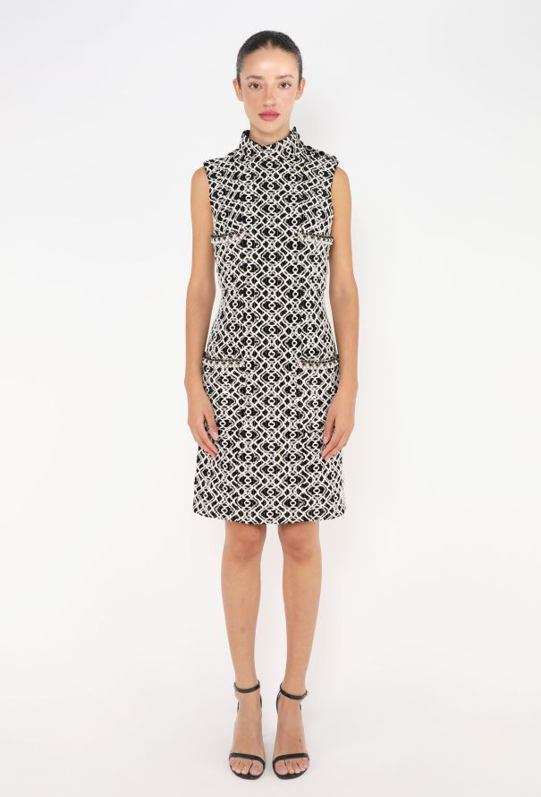 Chanel STUNNING 2022 Hand-Embroidered Lattice Dress - 3