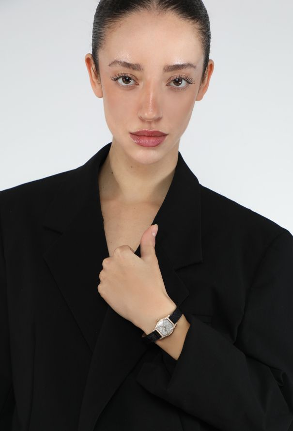 Cartier Vintage 18K Yellow Gold & Diamonds Tortue Watch - 4