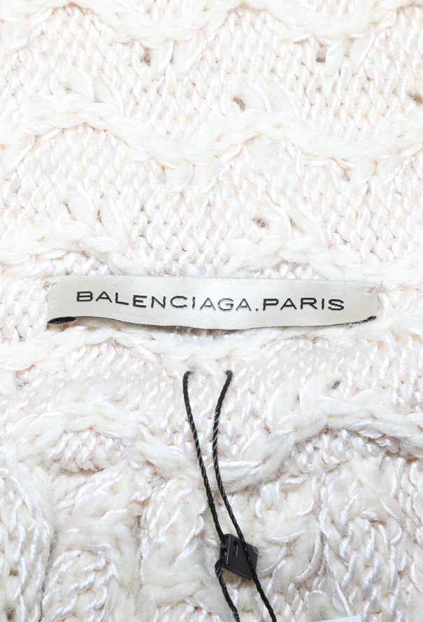 Balenciaga Rare 2006 Sculpted Cocoon Shawl - 6 Balenciaga Rare 2006 Sculpted Cocoon Shawl - 6