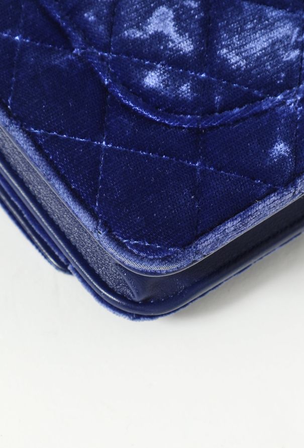 Blue velvet sales chanel bag