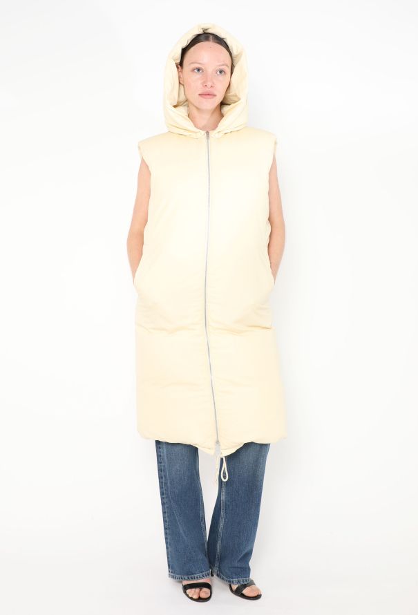 Céline Pre-Fall 2018 Hooded Down Vest - 5 Céline Pre-Fall 2018 Hooded Down Vest - 5