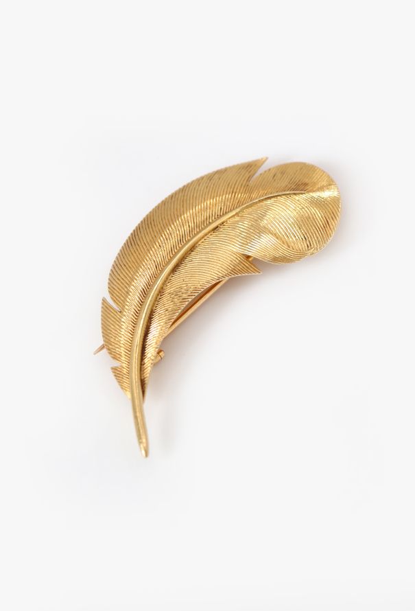 Hermès 18k Yellow Gold Feather Brooch - 1