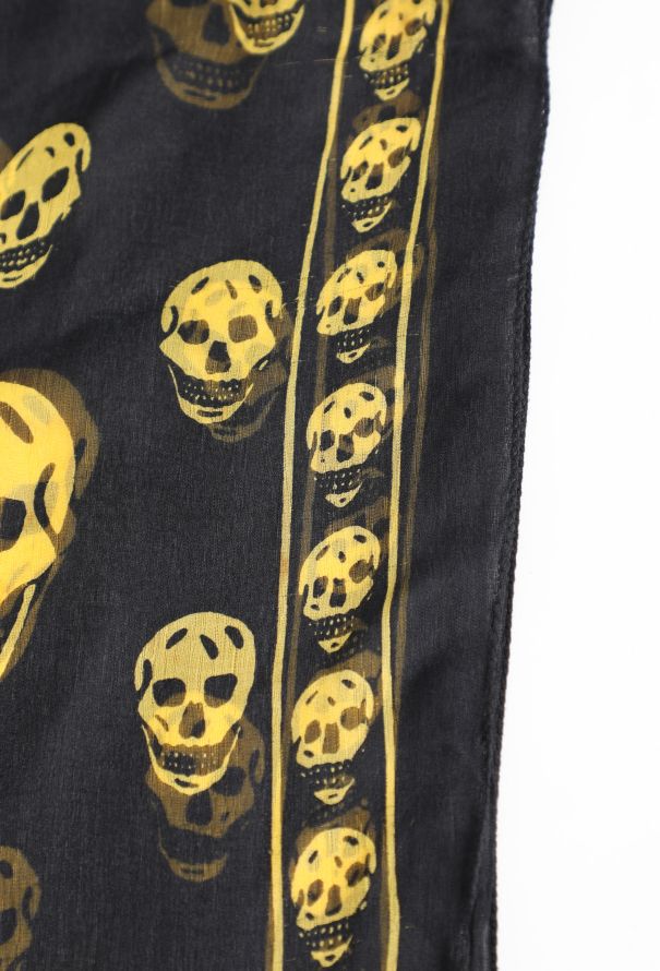 Alexander McQueen Early 2000s Chiffon Skull Scarf - 5 Alexander McQueen Early 2000s Chiffon Skull Scarf - 5