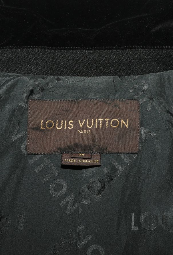 Louis Vuitton Velvet Trim Wool Peacoat - 6