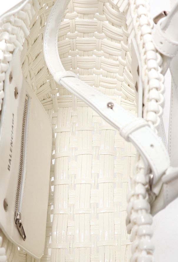 Balenciaga Pre-Fall 2021 Bistro Basket Tote - 14