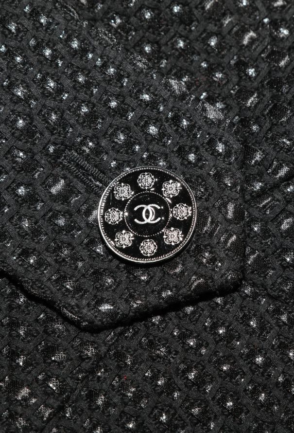 Chanel Resort 2016 Paris-Seoul Notched Coat - 8 Chanel Resort 2016 Paris-Seoul Notched Coat - 8