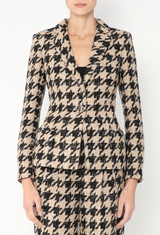 Chanel Iconic F/W 2019 Houndstooth Tweed Suit - 7