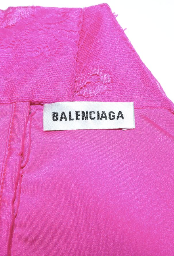 Balenciaga S/S 2022 Gloved Lace Top - 6