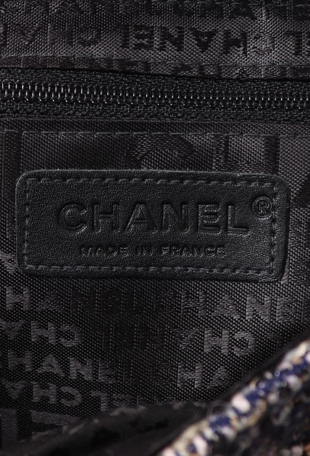 Chanel F/W 2004 Fantasy Tweed Flap Bag - 13 Chanel F/W 2004 Fantasy Tweed Flap Bag - 13