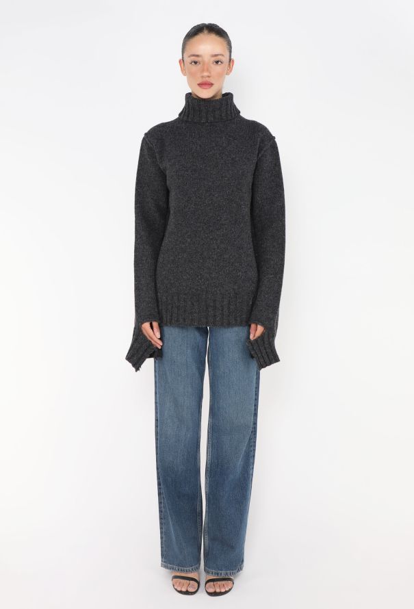 Céline Pre-Fall 2017 Distressed Sweater - 6