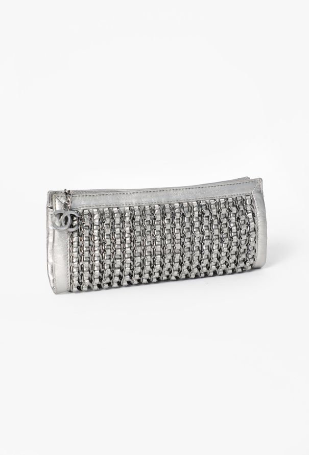 Chanel Metallic Silver Chainlink Clutch - 3