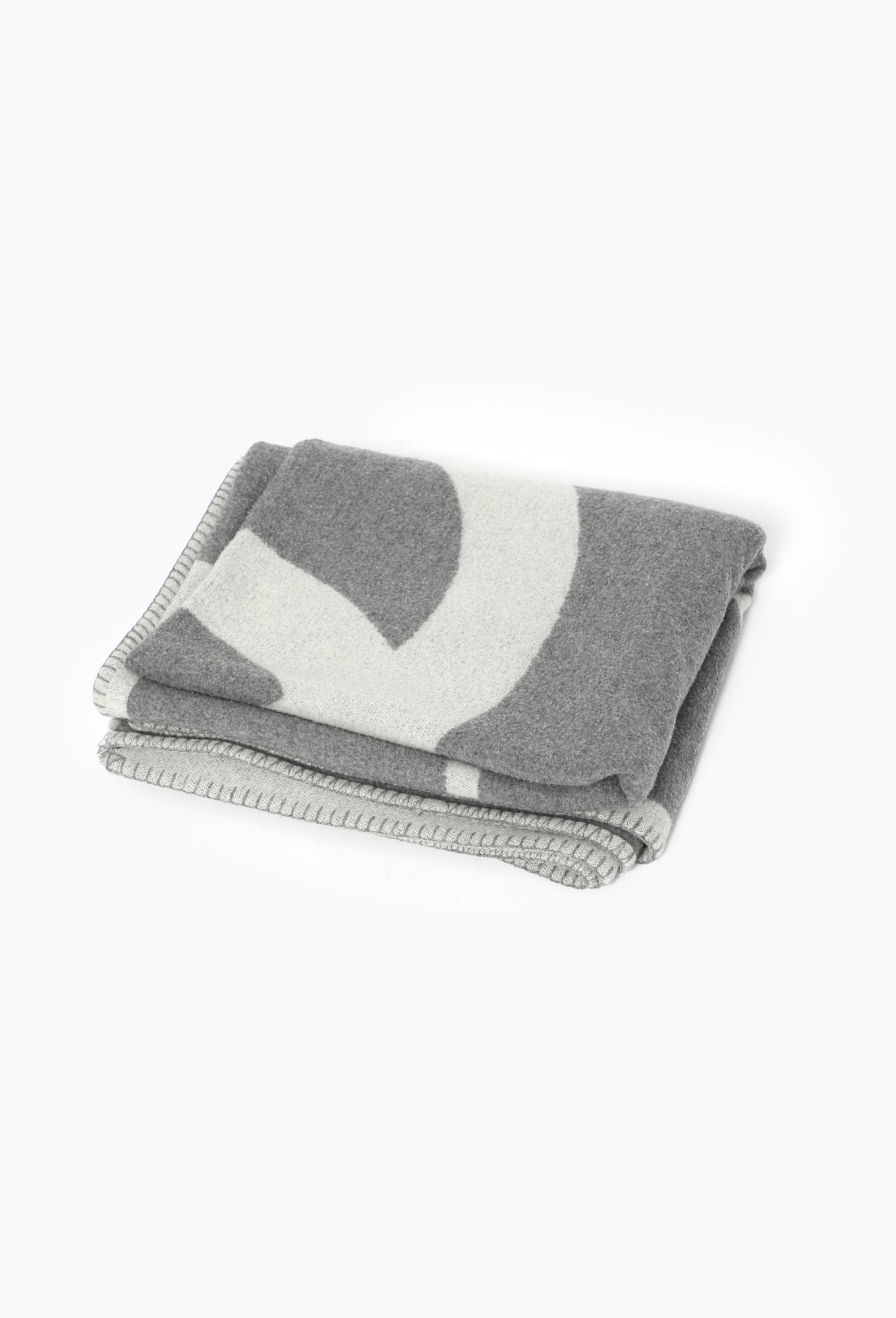 Scottish Fleece Throw Blanket - Chanel | ReSee