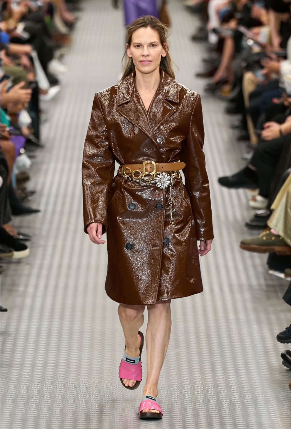 S/S 2025 Leather Chain Hoop Belt - Miu Miu | ReSee
