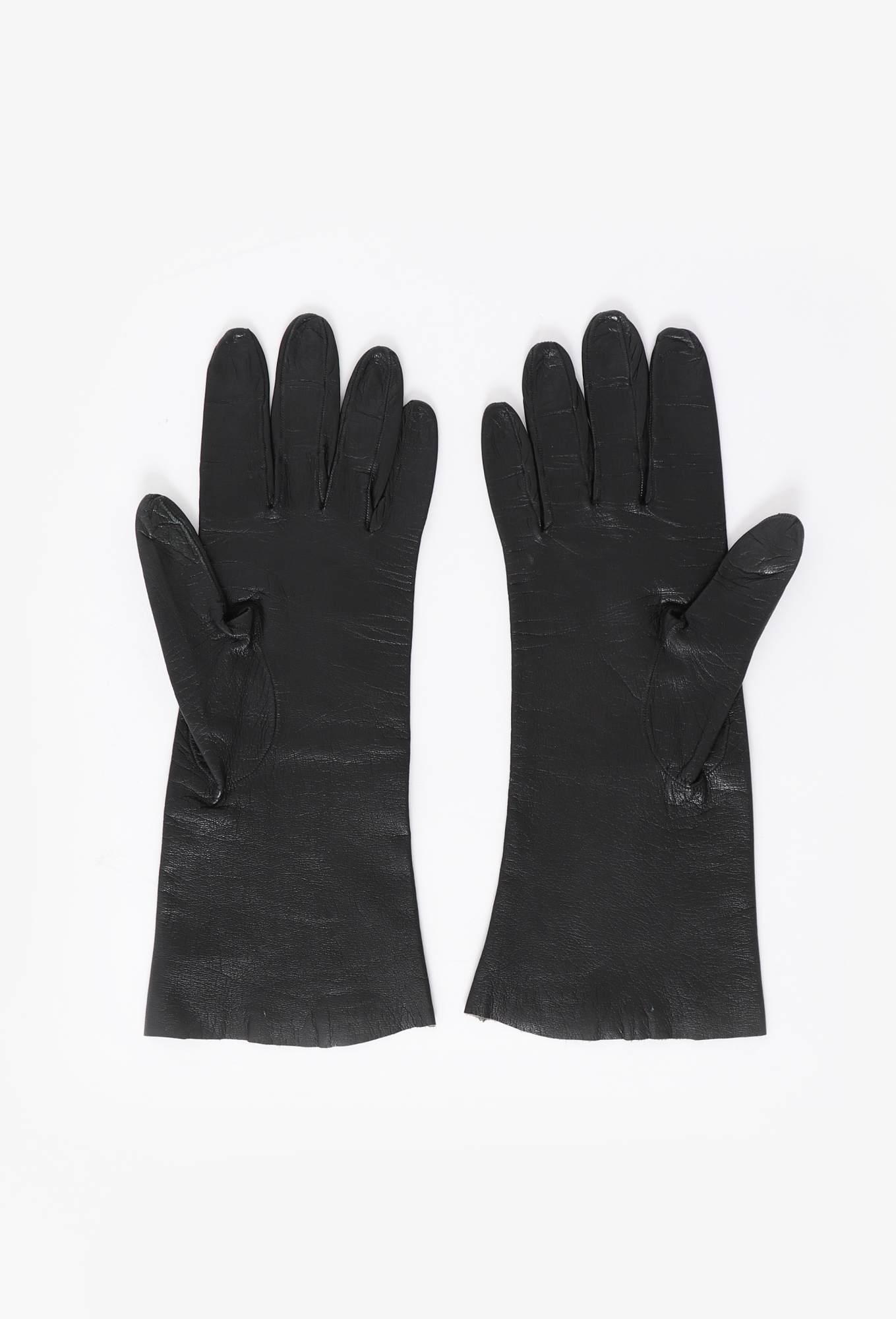Vintage Leather Gloves - Dior | Authentic & Vintage | ReSee Vintage Leather Gloves - Dior | Authentic & Vintage | ReSee