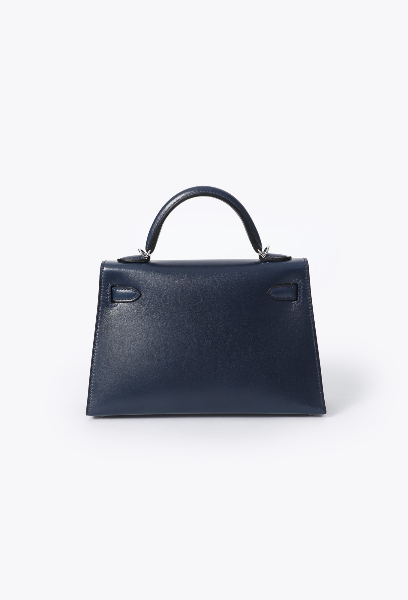 Limited Edition: S/S 2026 Mini Kelly II Sellier Clouté - Hermès