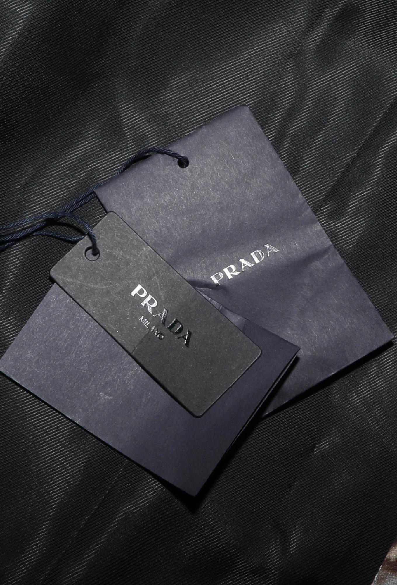 F/W 2004 Belted Silk Printed Trench - Prada | ReSee