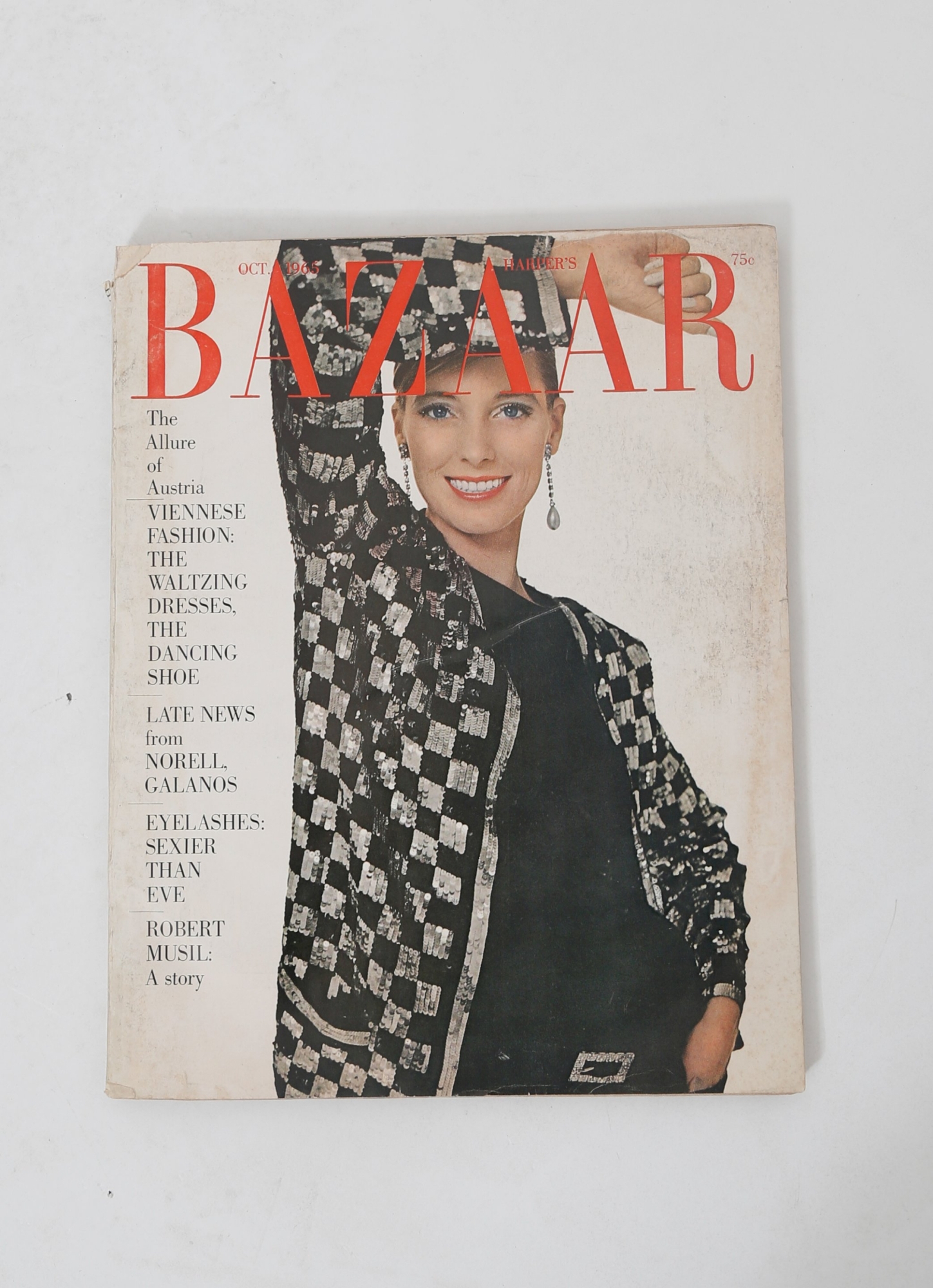 Harper's Bazaar US, October 1965 Issue | Authentic & Vintage | ReSee
