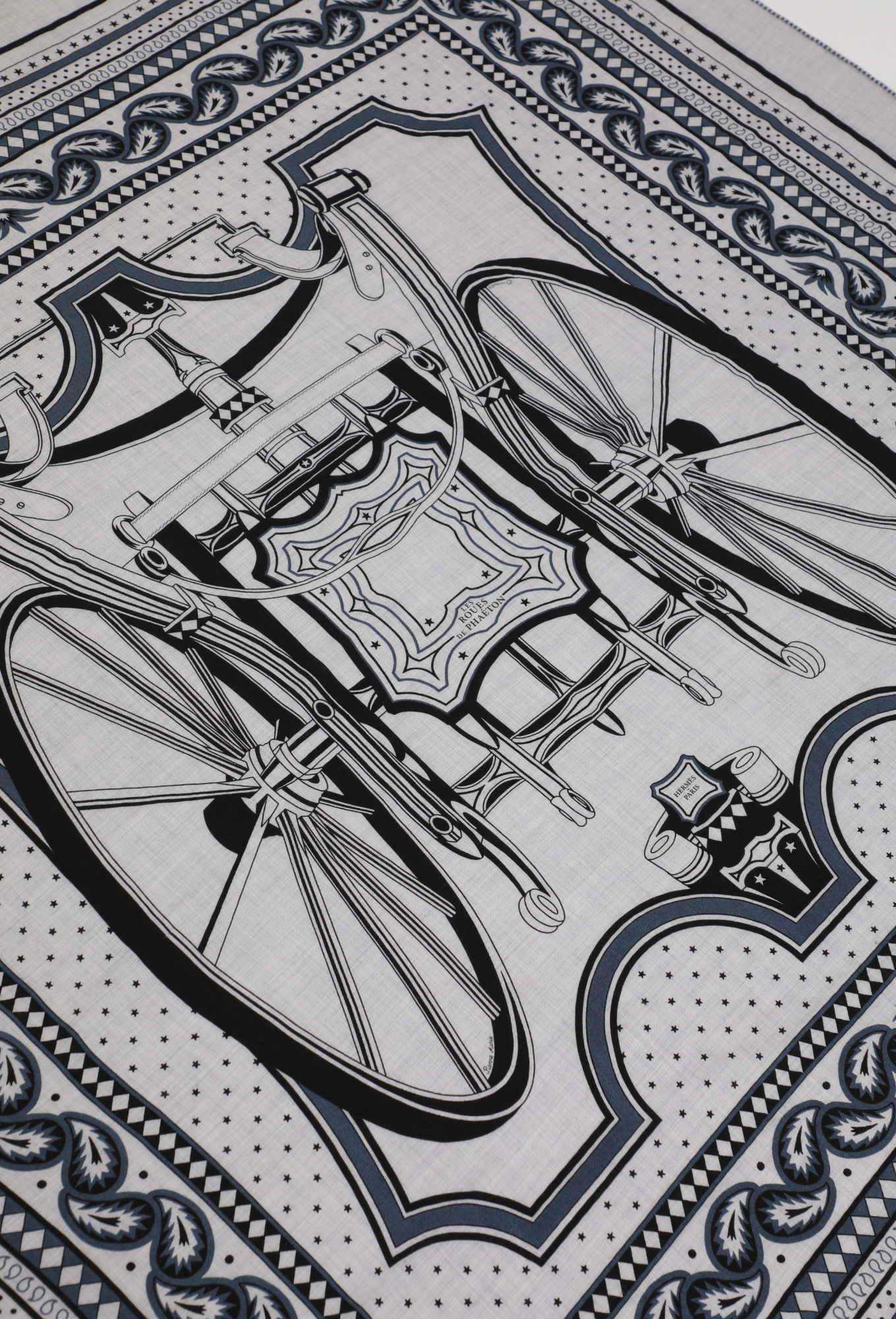2025 'Les Roues de Phaéton' Cashmere Shawl 140cm - Hermès | ReSee