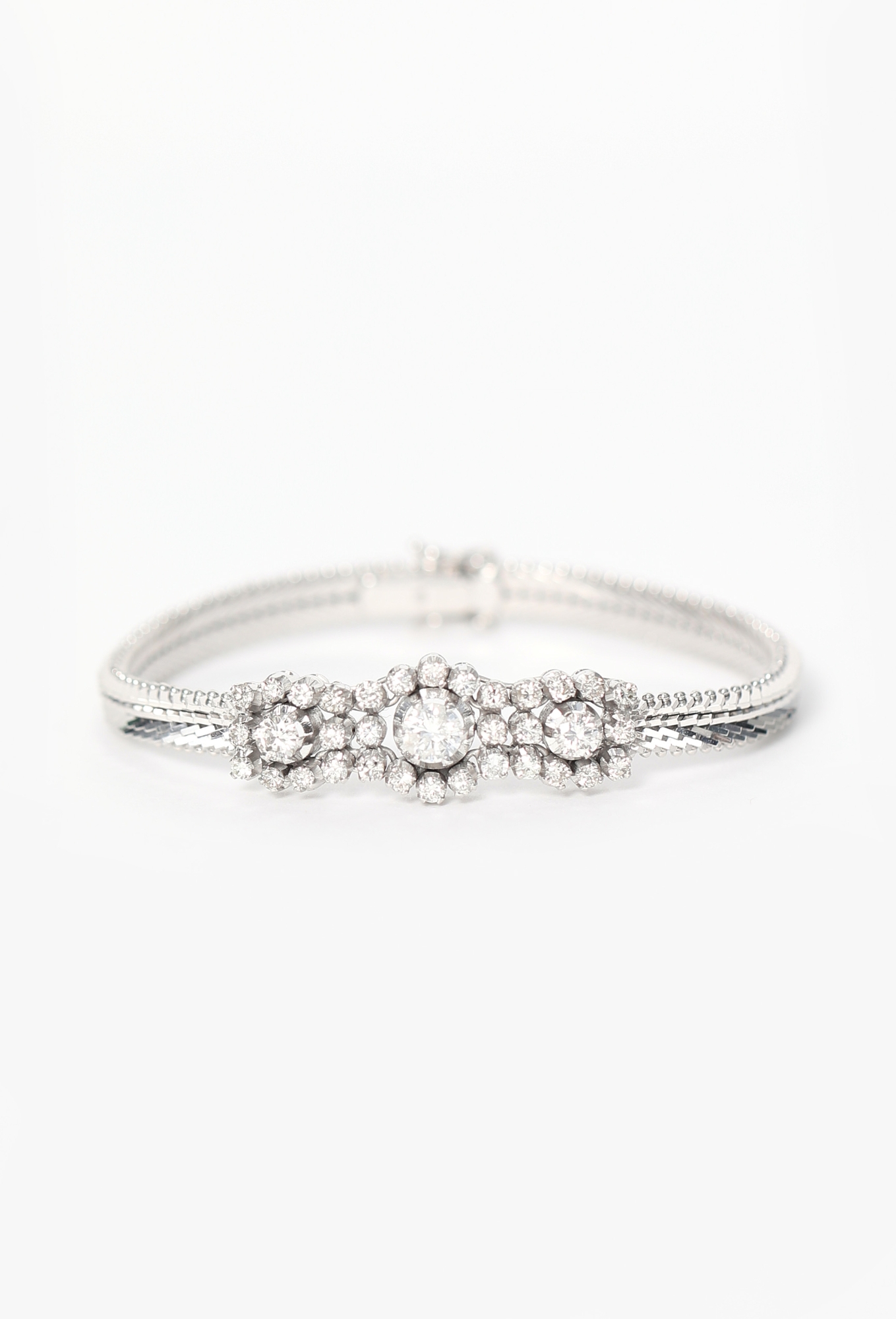 Vintage 18K White Gold & Diamond Mesh Bracelet - Vintage Fine 