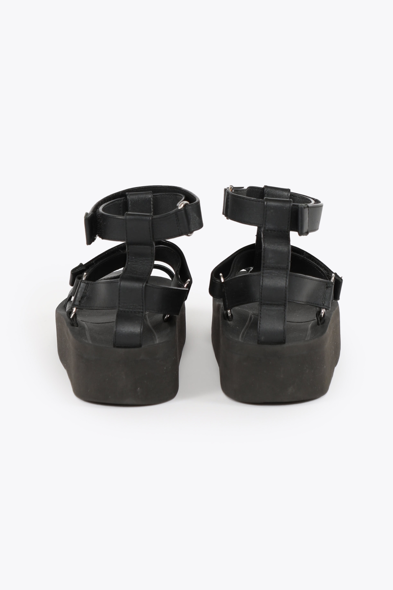 S/S 2022 Enid Calfskin Leather Sandals - Hermès | ReSee