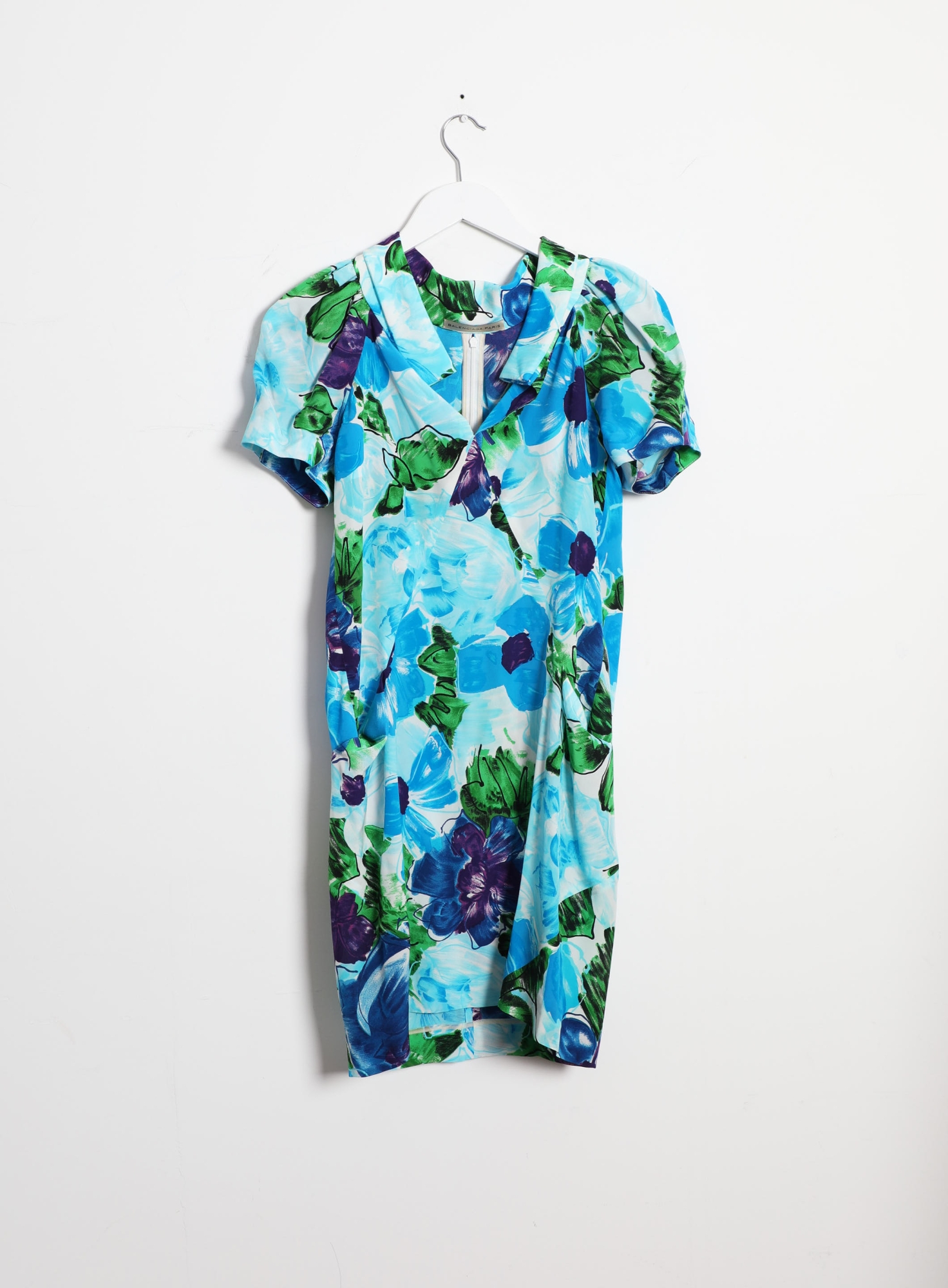 balenciaga floral backless dress 2008 Print | Authentic & Vintage Essense of Australia Wedding details:applique This Lulus dress with Band size:105 Mini dress