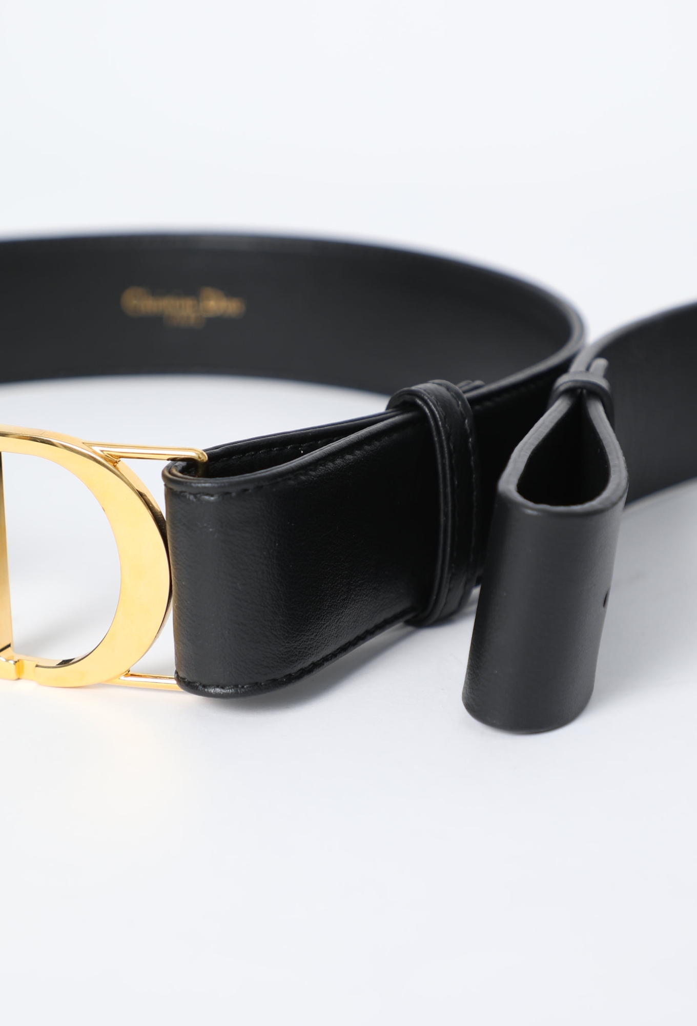 30 Montaigne Leather Belt - Dior | ReSee