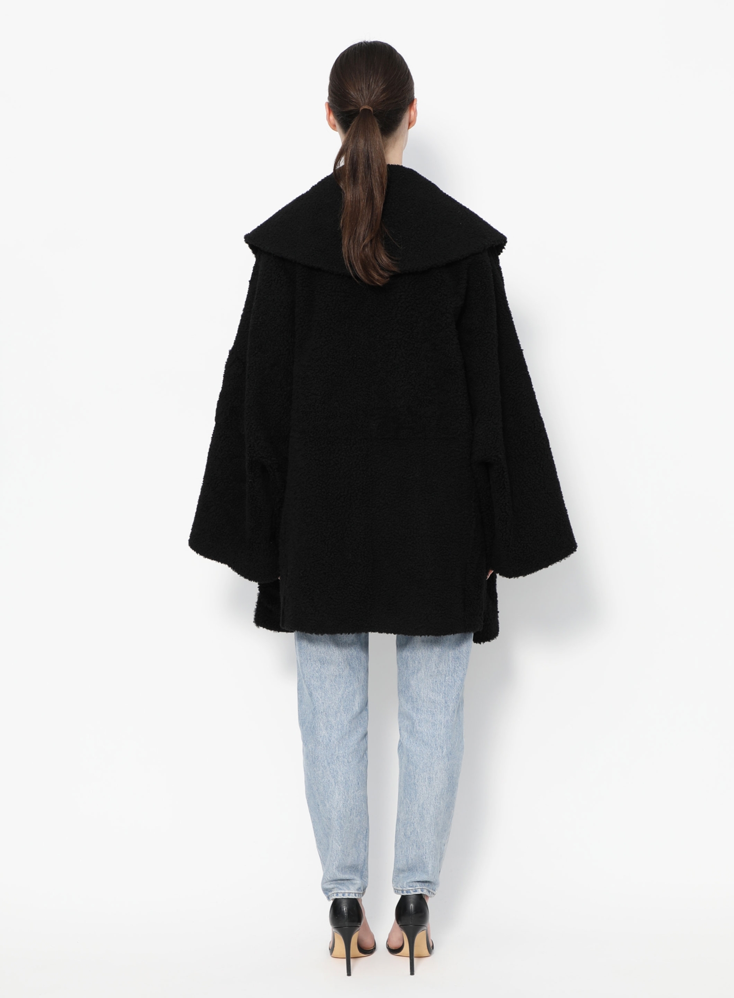 Misaki Oversized Shearling Coat | Authentic & Vintage | ReSee