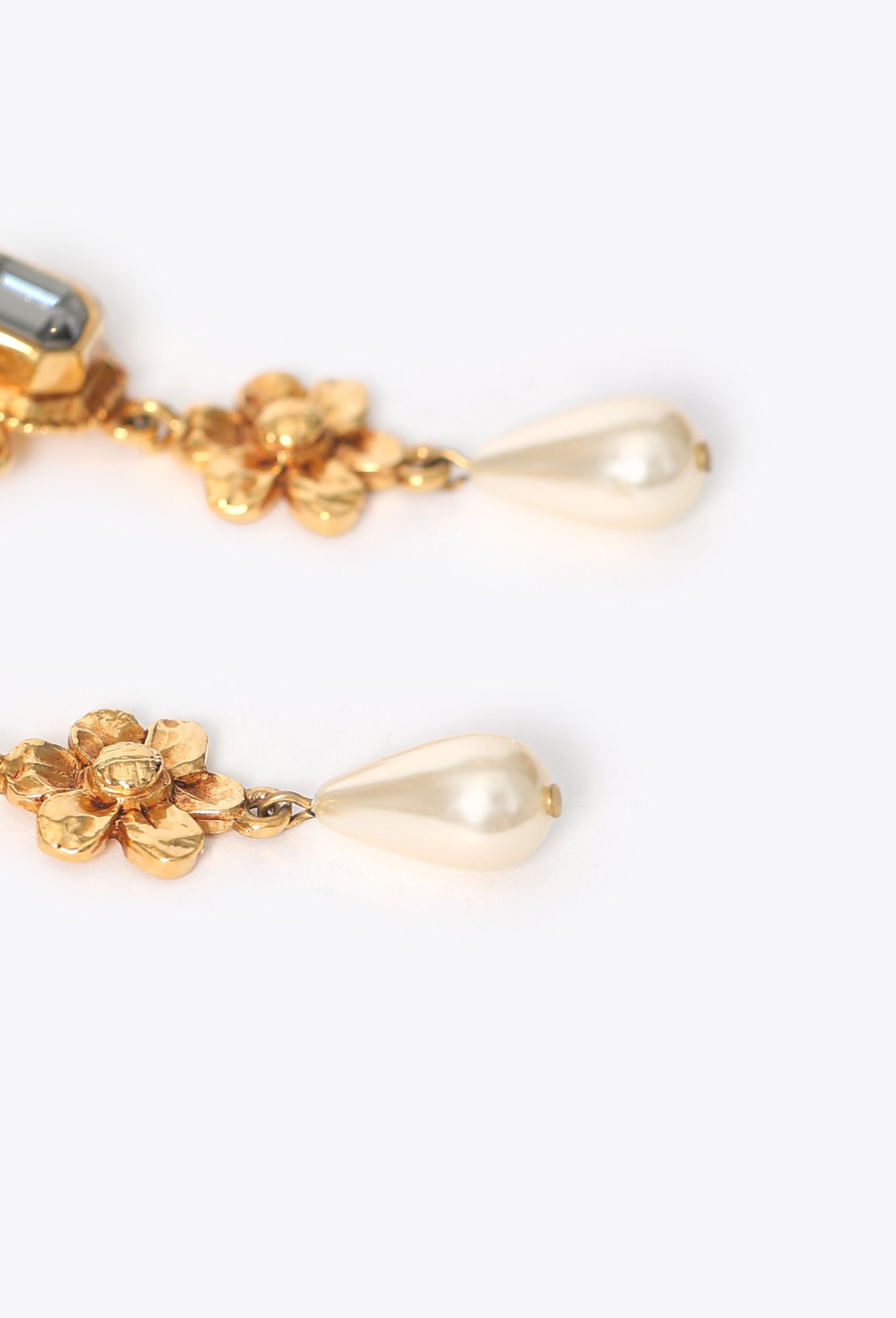 Vintage Baroque Pendant Clip Earrings - Christian Lacroix | ReSee