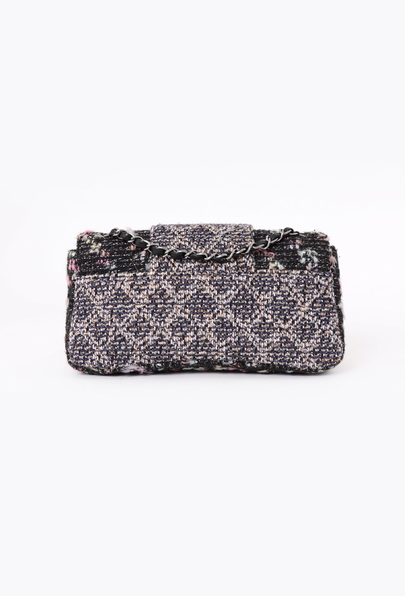 F/W 2004 Fantasy Tweed Flap Bag - Chanel | Authentic & Vintage | ReSee