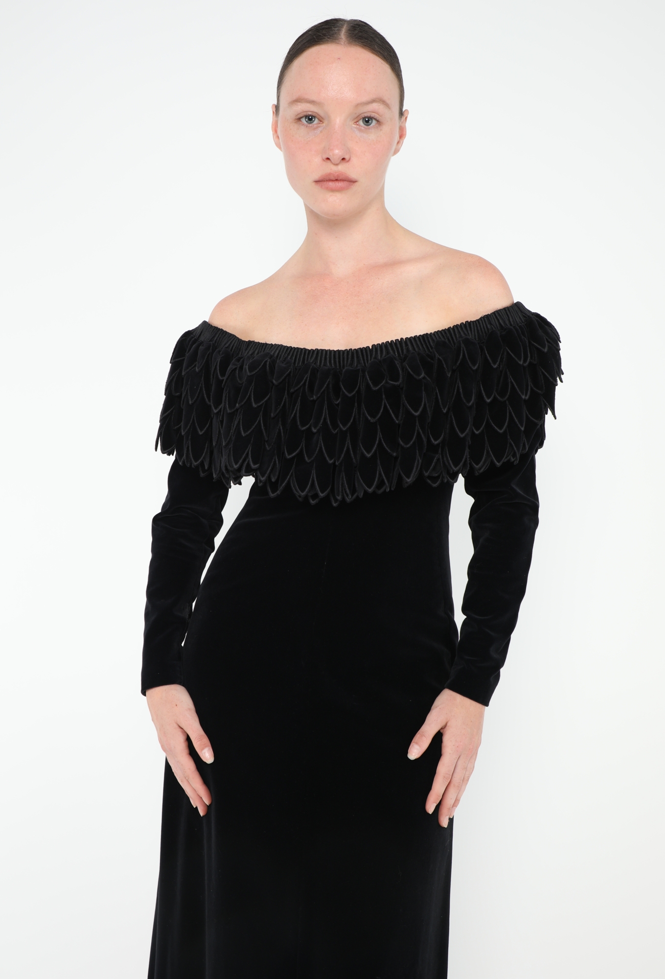 Couture 1968 Velvet Petal Dress - Nina Ricci | ReSee