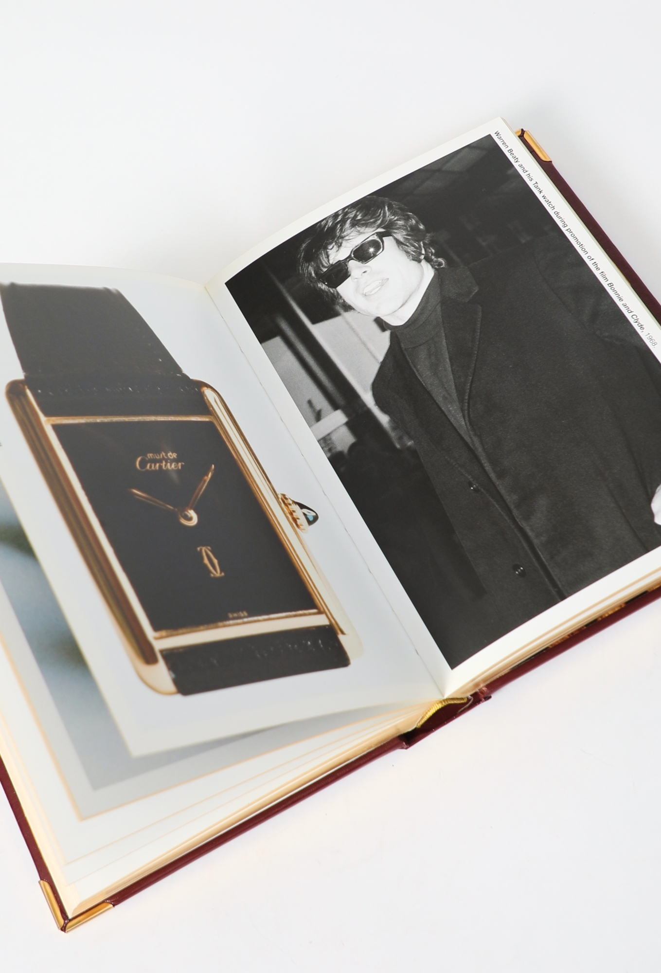 Must de Cartier' Book - Cartier | ReSee
