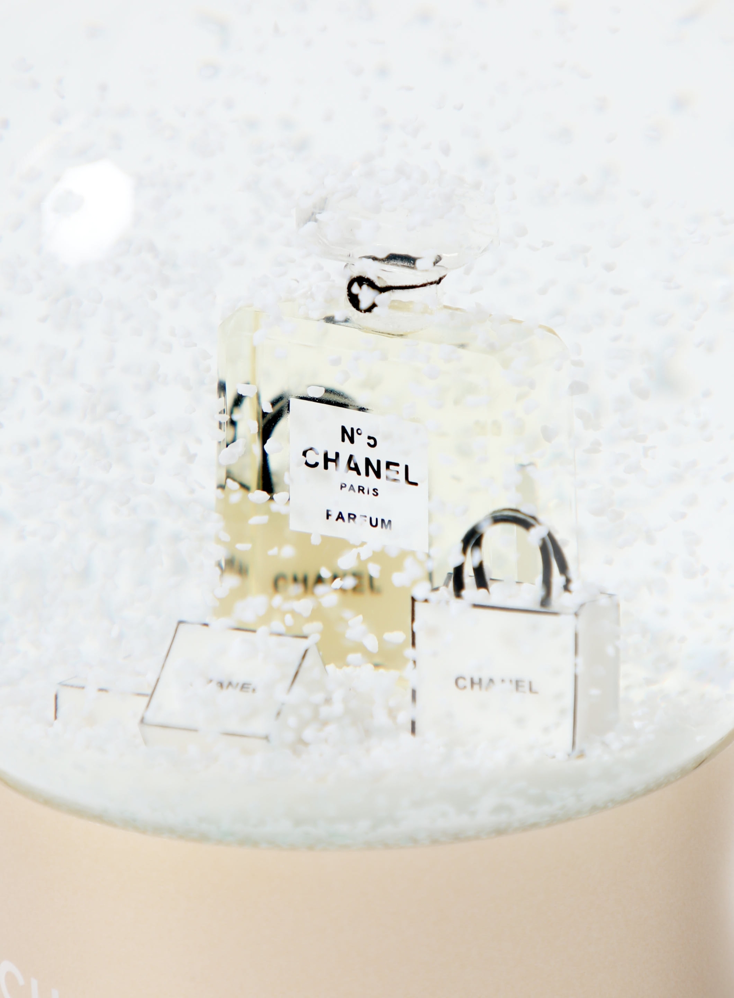 N°5 VIP Snow Globe | Authentic & Vintage | ReSee