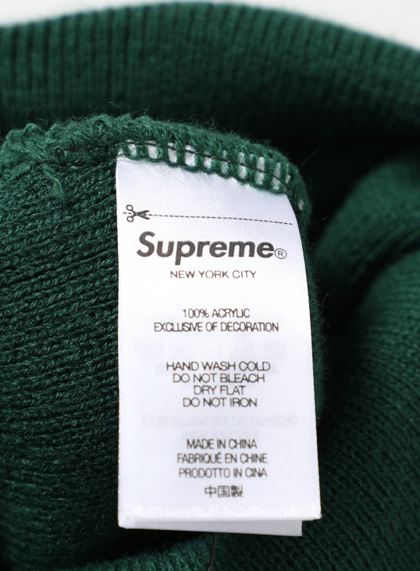 Supreme 2024 Stencil Beanie Green - Modern Designers | ReSee
