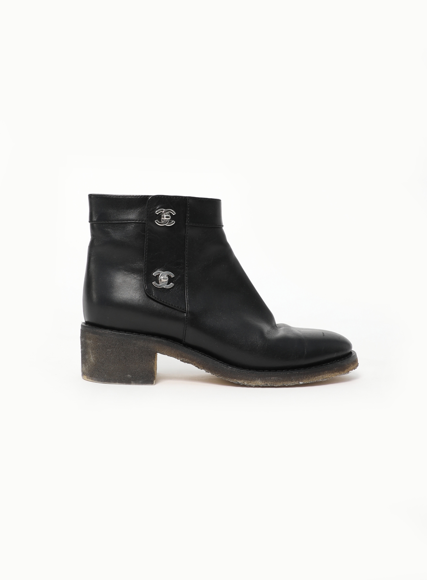 Turnlock 'CC' Ankle Boots | Authentic & Vintage | ReSee