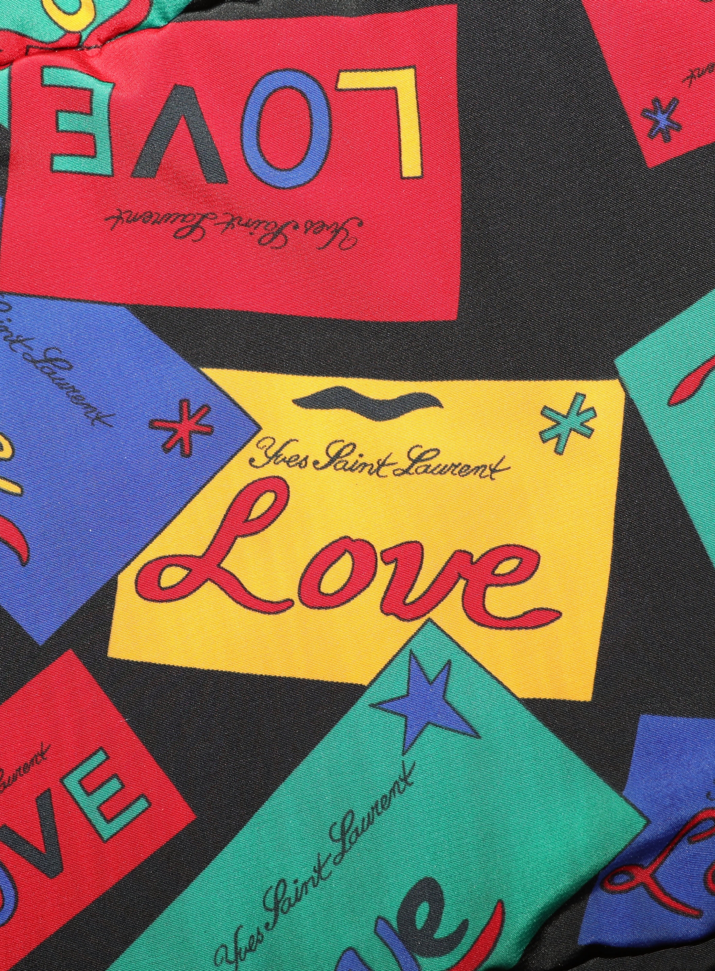 Yves Saint Laurent リバーシブル毛布 140x200cm YvesSaintLaurent イヴサンローラン リバーシブル 毛布 140×200cm YVES