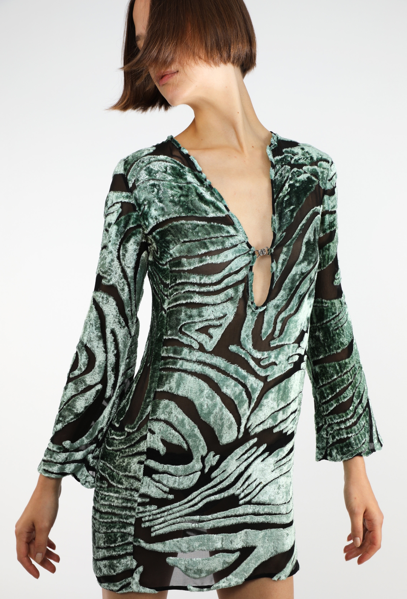 ワンピース GUCCI S/S 1996 BY TOM FORD VELVET DRESS Plunging Velvet Dévoré Dress, S/S 1996 - Gucci | ReSee